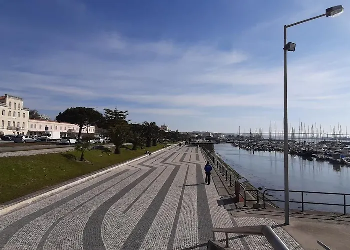 Апартаменты House Буаркуш